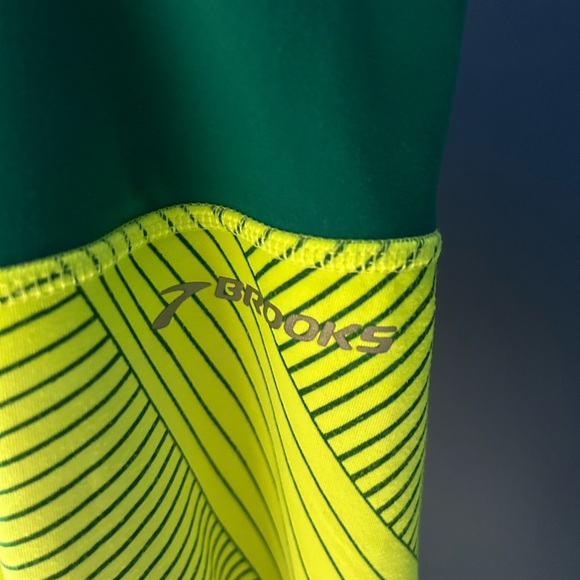 Brooks leggings. Size medium. - Picture 2 of 4